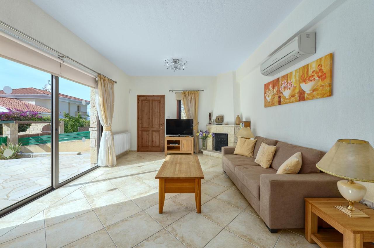 Villa Camelot By Ezoria Villas Golful Coralilor Exterior foto