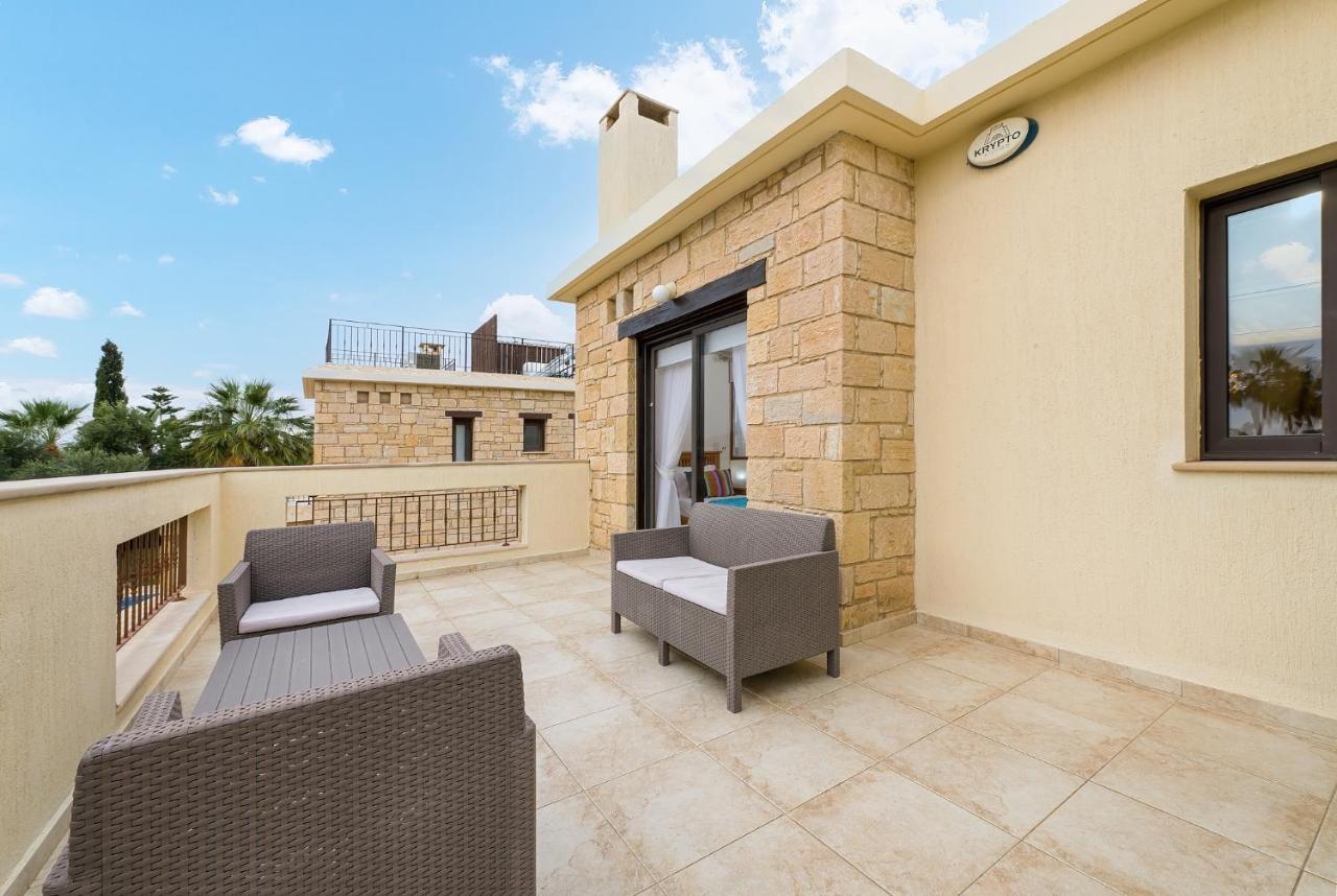 Villa Camelot By Ezoria Villas Golful Coralilor Exterior foto