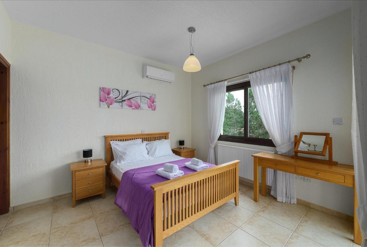 Villa Camelot By Ezoria Villas Golful Coralilor Exterior foto